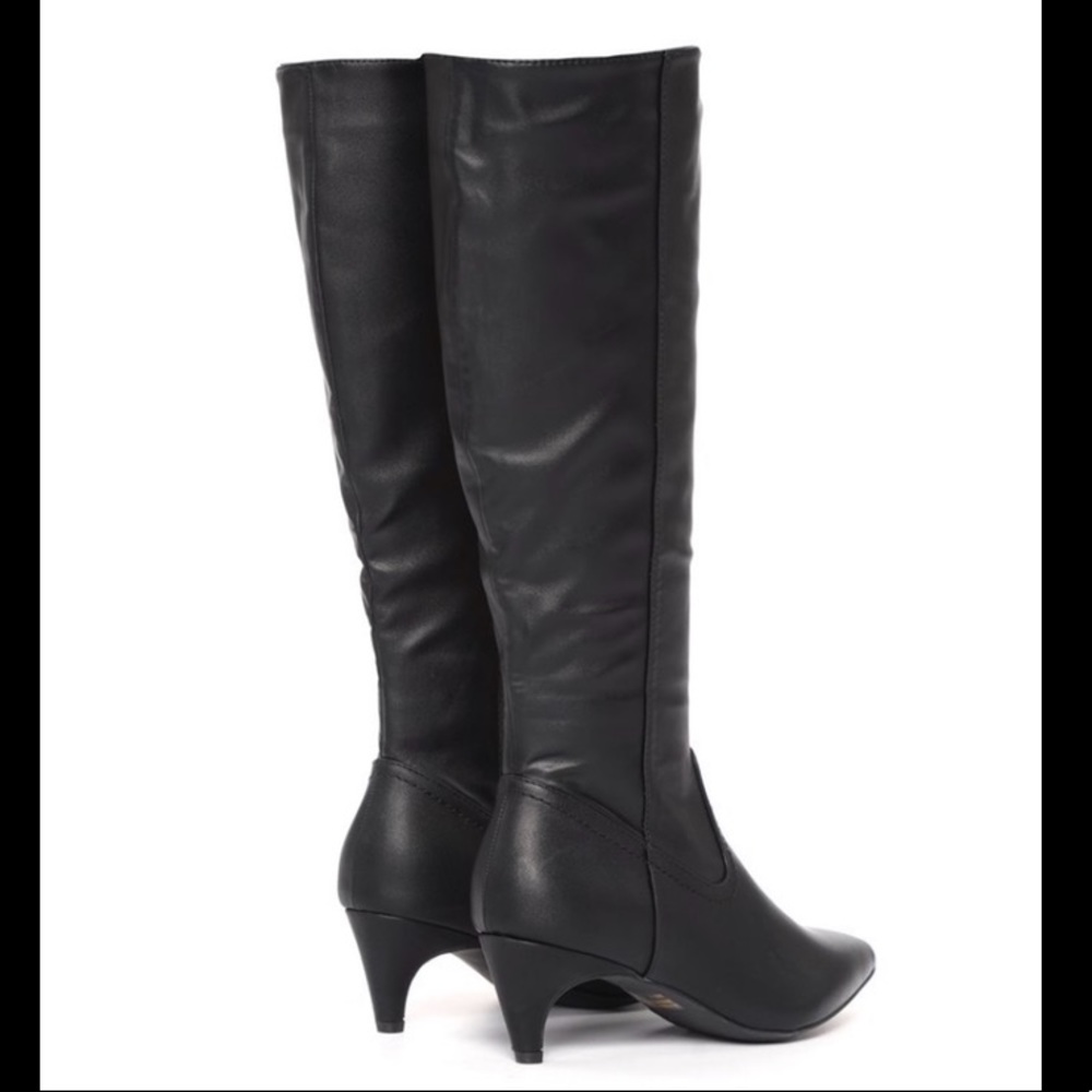 🚨2/$20🚨 Fashion Nova Boots